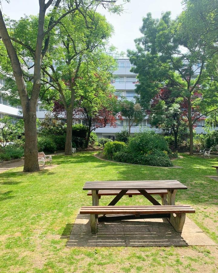 Апартаменти Garden Beautiful Cozy Flat , Recent Decorated. Лондон Екстер'єр фото